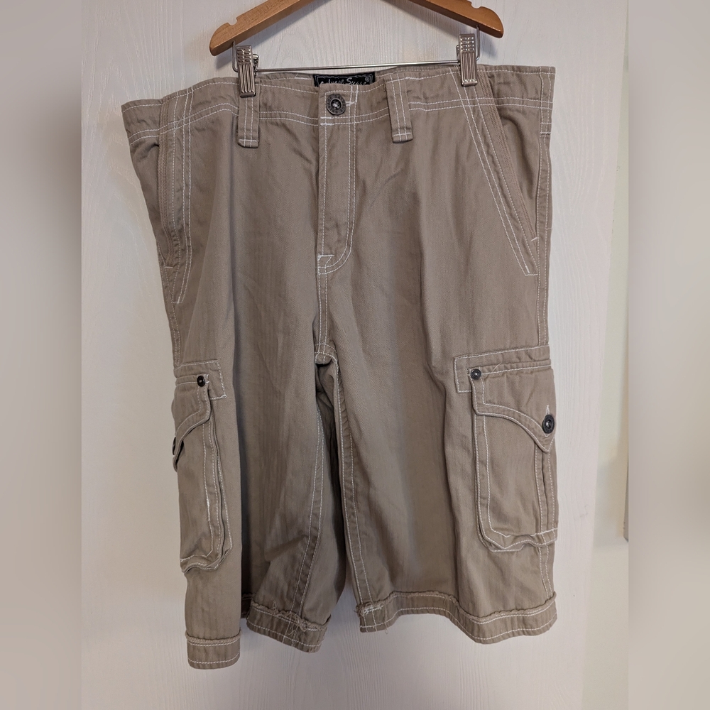 Salvage supply company shorts